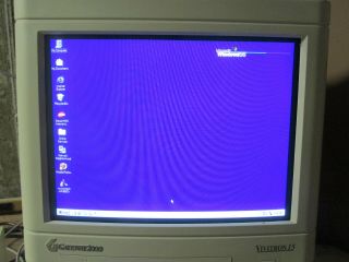 Gateway 2000 P5 - 100 PC System with Vivitron 15 Monitor 10