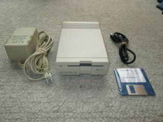 Commodore 1581 3 1/2 " Floppy Disk Drive - Fully Functional