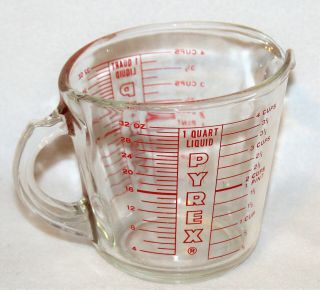 Vintage Pyrex Measuring Cup Red Lettering D Handle 1 Quart 4 Cups 32oz 532