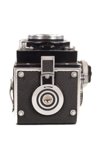 Rolleiflex 2.  8 F w/Carl Zeiss lens - Professional 6x6 TLR camera 12
