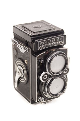 Rolleiflex 2.  8 F W/carl Zeiss Lens - Professional 6x6 Tlr Camera