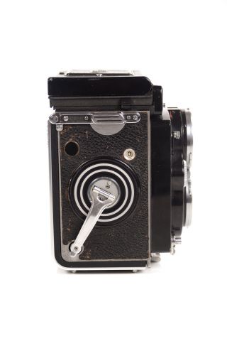 Rolleiflex 2.  8 F w/Carl Zeiss lens - Professional 6x6 TLR camera 8