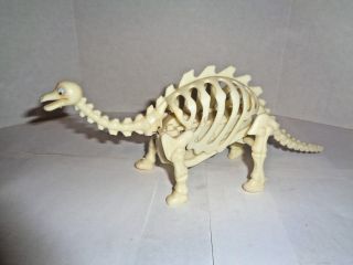 Vintage 10 Inch Wind Up Dinosaur Skeleton Marked Made In Hong Kong 208