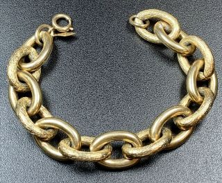Signed Sarah Coventry Vintage Bracelet 7.  5” Long Gold Tone Chain Link