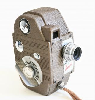 Vintage Revere Ranger Eight 8mm Movie Camera W Elgeet 2.  5 Chromtar