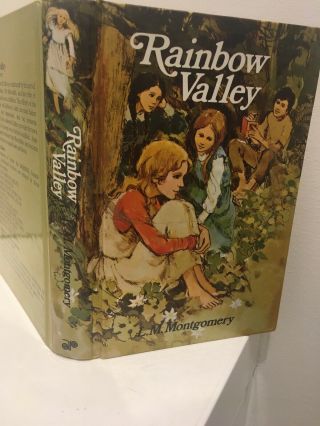 RAINBOW VALLEY by L M Montgomery Anne of Green Gables A & R Hardcover Book 1975 2
