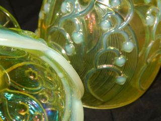 VTG FENTON TOPAZ VASELINE OPALESCENT ART GLASS LILY OF THE VALLEY FAIRY LAMP, 2