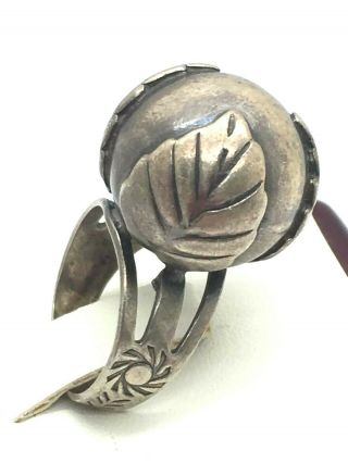Vintage Navajo Handmade Handcrafted Sterling Silver Flower Ring Size 5