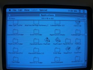Apple Macintosh Classic II - RECAPPED LOGIC BOARD & ANALOG BOARD - 3 gb HD. 9