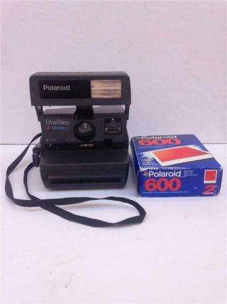 Vintage Polaroid One Step Close - Up 600 Camera With 2 Pack Film -