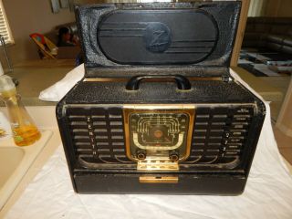 Vintage Zenith Trans - Oceanic Radio.  Model 80005yt.  100.