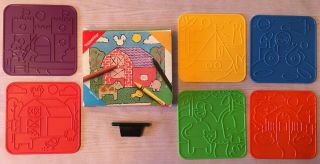 Tupperware Vintage Tuppertoys Picture Plates 2 Sided Set Of 6 W/box Lightly