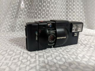 Olympus Xa F Zuiko 1:2.  8 35mm Camera W/a11 Flash