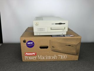 Apple Macintosh Powerpc 7100/80 Computer Os 9.  1 48mb Ram 683mb Hdd M2391