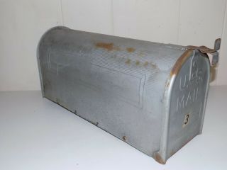Vintage Jackes - Evans Mfg Steel Mailbox