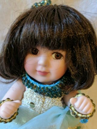 Marie Osmond 4 " Tinier Tot " Cleopatra " Porcelain Doll Limited Ed - Vintage 2009