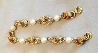 Exquisite Vintage Gold Tone Fresh Water Pearl 7 