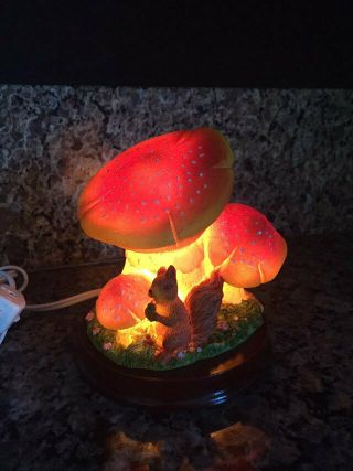 Vintage Mushroom Night Light Table Lamp with Squirrel and Flowers 3