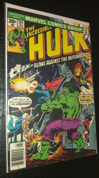 1977 Marvel The Incredible Hulk Issue 207 Comic Book Vintage Rare Sleeved/board