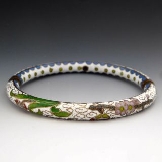 Old Vintage Chinese Cloisonne White Enamel Floral Hinged Bangle Bracelet