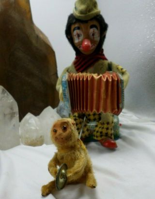 Vintage Accordion Playing Clown With Monkey Alps Battery Operated