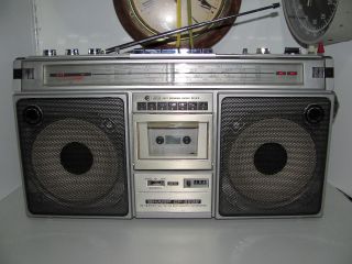 Vintage Sharp Gf - 8686 Fm Am Sw Radio Cassette Player With Aux & Phono Inputs Gwo