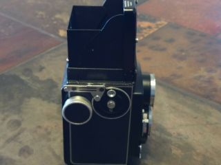 Rolleicord Va type 2 Camera,  Leather Case,  accessories. 4