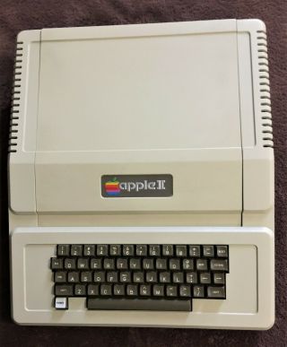 Apple Ii Computer Sn A2s1 - 19457 Integer Basic Rpl Datanetics Keyboard 7908 Date