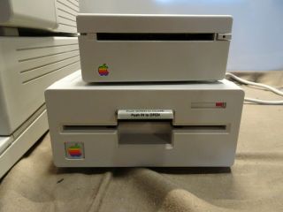 Apple IIGS A2S6000 Computer 2