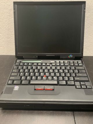 Vintage Laptop Ibm Thinkpad 765d With Win95 Intel Pentium Processor