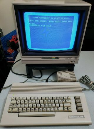 COMMODORE C64 HOME COMPUTER SYSTEM, 7