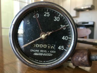 Vintage Curved Glass Stewart Warner Tachometer Odometer Rpm 760 G 3.  5 Inch