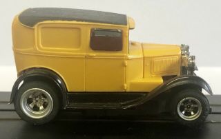 Vintage 1975 Aurora AFX Slot Car 37’ Ford 1937 Model A Yellow Black HO Complete 4