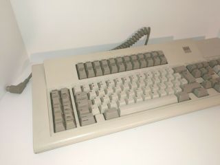 Vintage IBM 122 - Key 5 - Terminal Keyboard Clicky Model M 1390572 May 6 1987 5