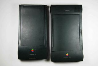Apple Newton Message Pad 2000 And 120
