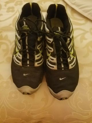 Nike Running Shoes Size 10.  5 Black And Silver Vintage