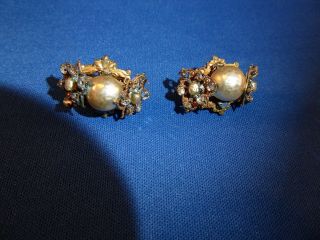 Vintage Miriam Haskell Faux Baroque Pearl Rs Clip Earrings