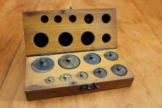 Vintage 1 Gram To 50 Gram Brass Calibration Apothecary Scale Weight Set Wood Box