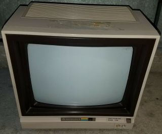 Commodore 1702 Color Monitor Display Video Game Computer Monitor