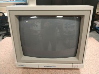1084S - P Commodore Monitor In 2