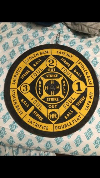1960/70s Black And Yellow Vintage Dartboard