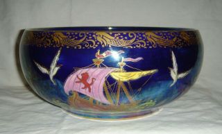 Lovely Vintage Maling Colourful Pearl Lustre Large Bowl - Sailing Ships & Lion