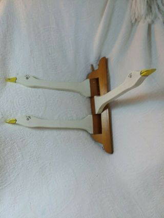 Vintage Shabby Chic Cottage Country Midcentury Wood 3 Duck Swivel Towel Rack