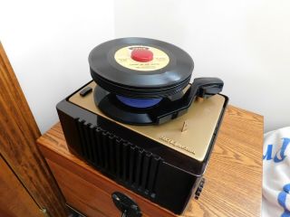 RCA VICTOR 45 - EY - 2 FULLY RESTORED VINTAGE 45 RPM RECORD PLAYER,  6 MONTH 8