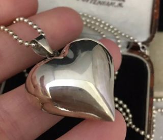 Vintage Jewellery Sterling Silver Puffy Heart Pendant & Long Chain