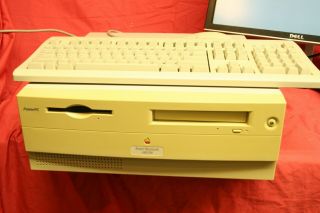 Rare Apple Powermac Power Macintosh 4400/200 W/ Quantum 2gb Hd,  Keyboard,  Mouse