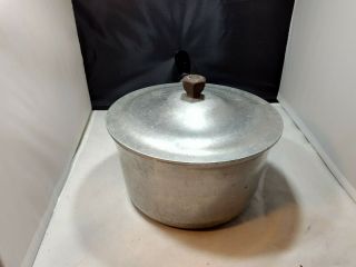 Vintage Majestic Cookware 8.  0 inch sauce pan. 5
