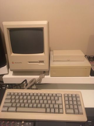 Apple Macintosh Plus Personal Computer With
