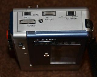 Sony WA - 11 FM/AM radio cassete recorder soundabout vintage 6