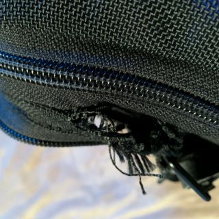 Vintage TUMI Black Nylon Briefcase Messenger Bag Expandable RIP / HOLE 7